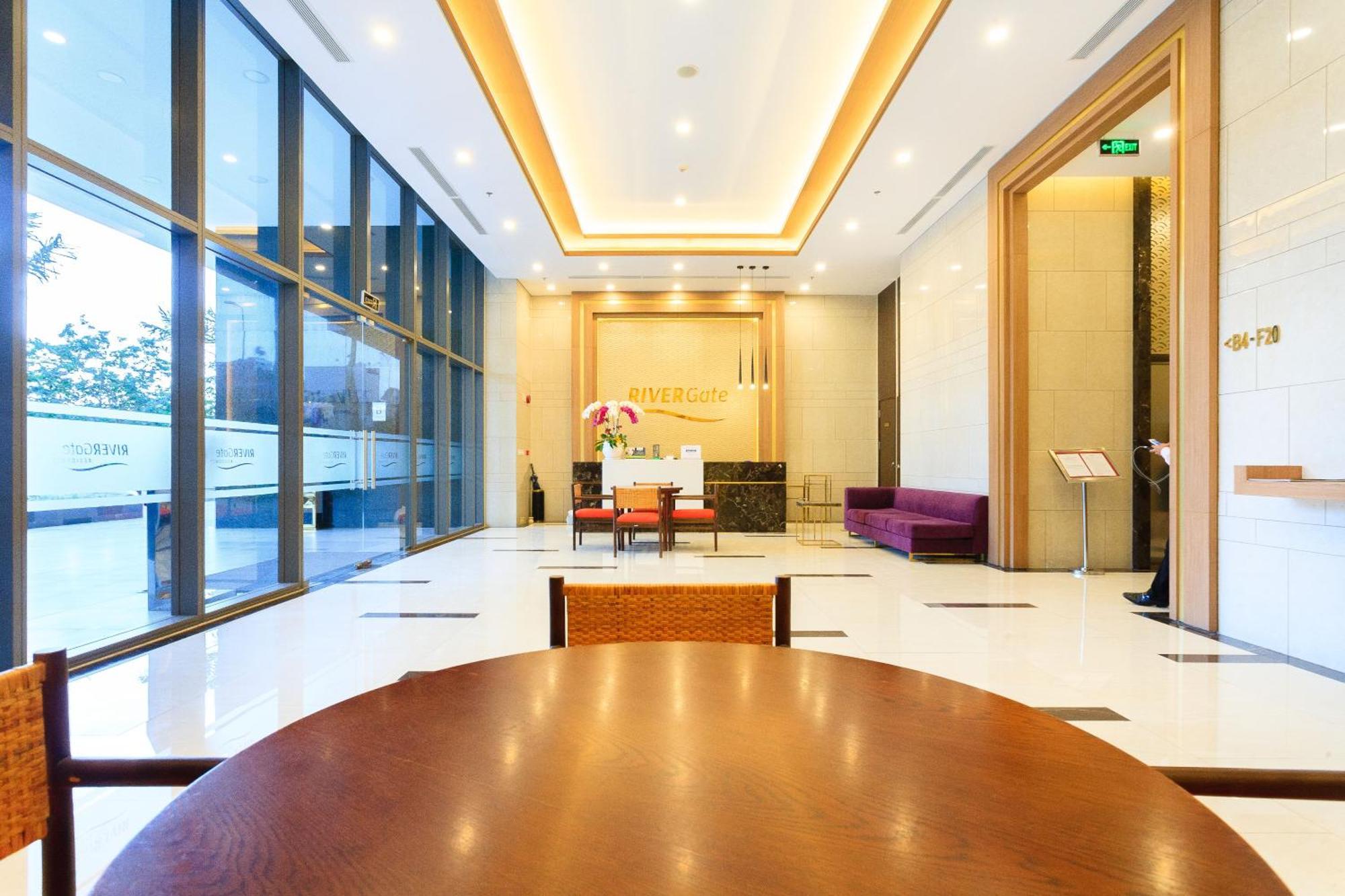 Awesome Rivergate Apartment - Cbd In Hcm City مدينة هوشي منه المظهر الخارجي الصورة